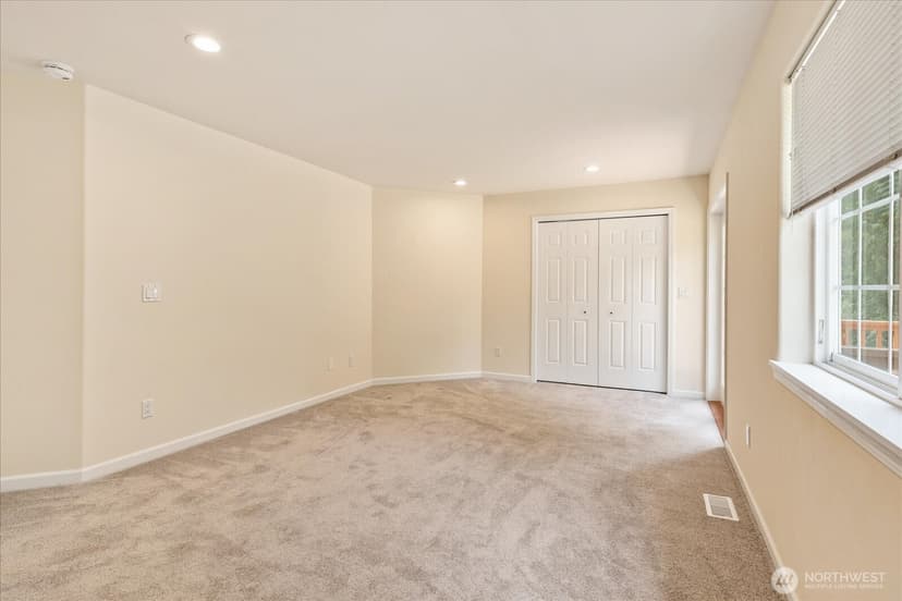 Property photo for 21810 57th Avenue SE, Woodinville photo 30