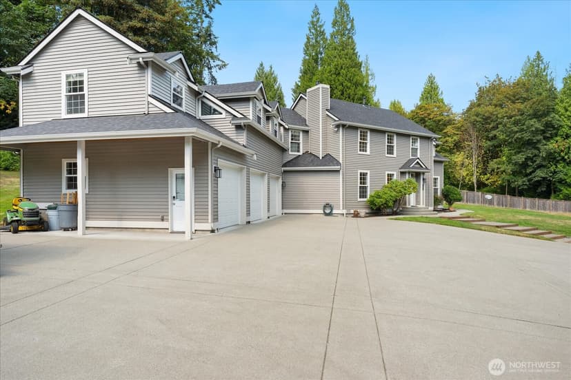 Property photo for 21810 57th Avenue SE, Woodinville photo 8