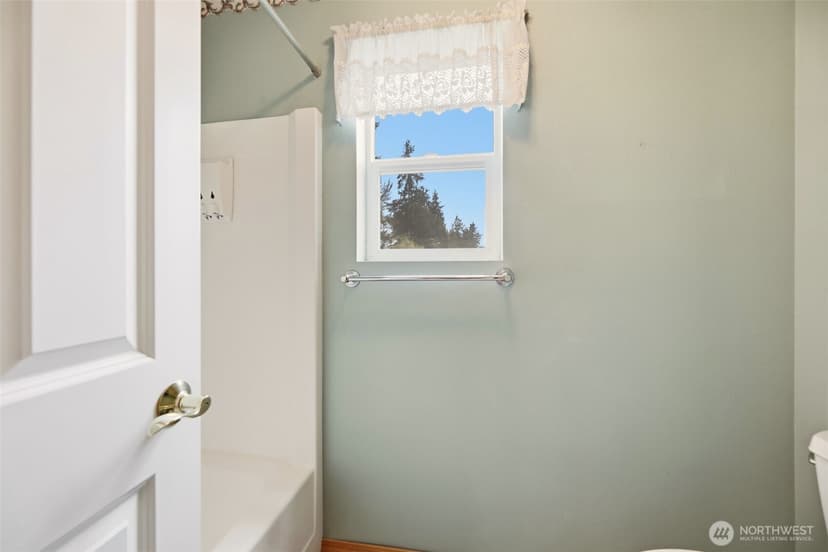 Property photo for 16213 131st Avenue Ct E, Puyallup photo 27