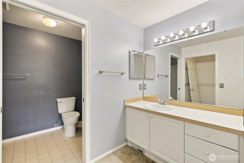 Property photo for 23407 52nd Place S #11-3, Kent photo 22