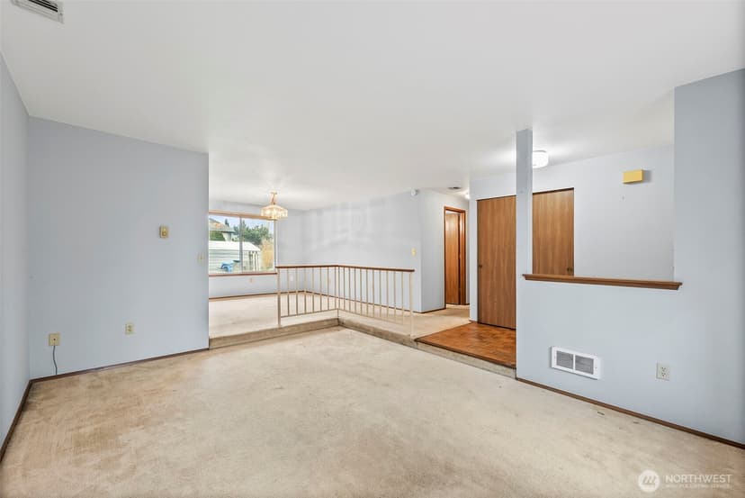 Property photo for 5717 60th Street Ct W, University Place photo 14