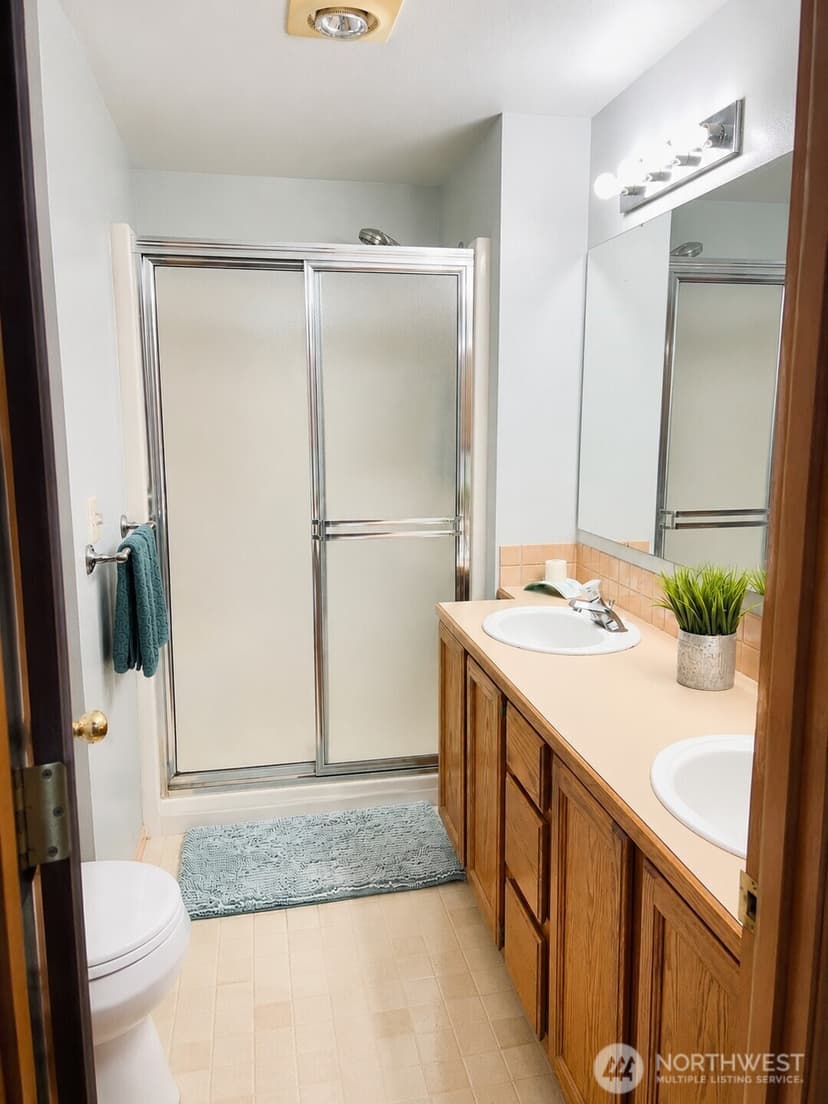 Property photo for 5717 60th Street Ct W, University Place photo 5