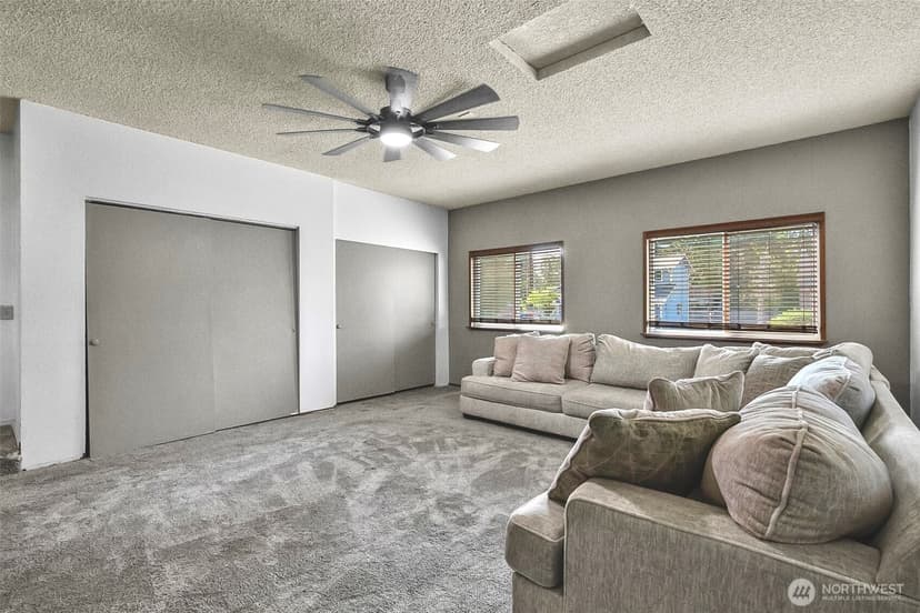 Property photo for 11510 SE 215th Street, Kent photo 13