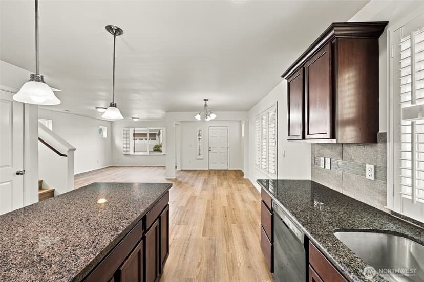 Property photo for 9508 133rd Street E, Puyallup photo 10