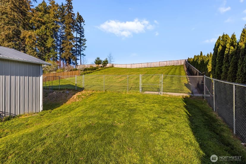 Property photo for 17505 38th Ave Ct E, Tacoma photo 34