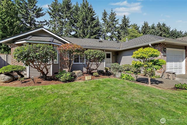Property photo for 12324 43 Drive SE, Everett photo 2