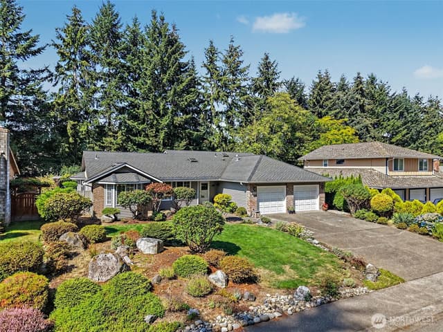 Property photo for 12324 43 Drive SE, Everett photo 3