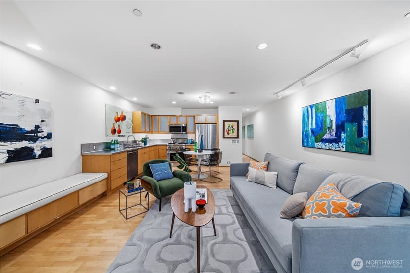 Property photo for 5611 University Way NE #200B, Seattle photo 9