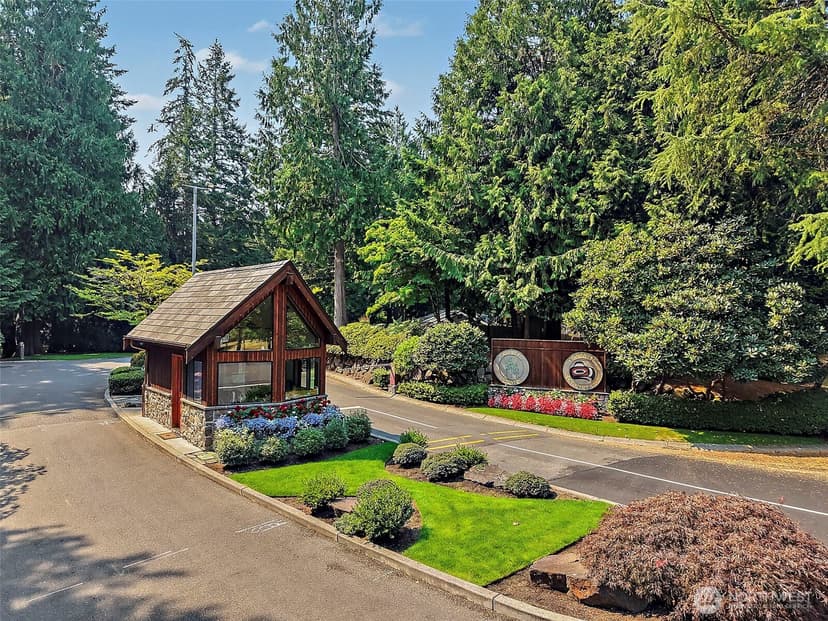 Property photo for 2235 Sahalee Drive E, Sammamish photo 18