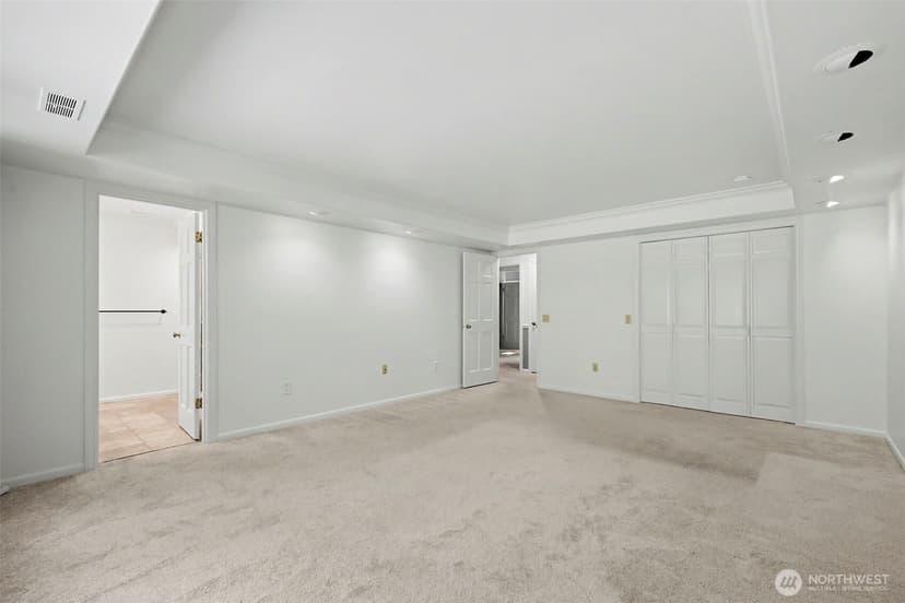Property photo for 2235 Sahalee Drive E, Sammamish photo 9