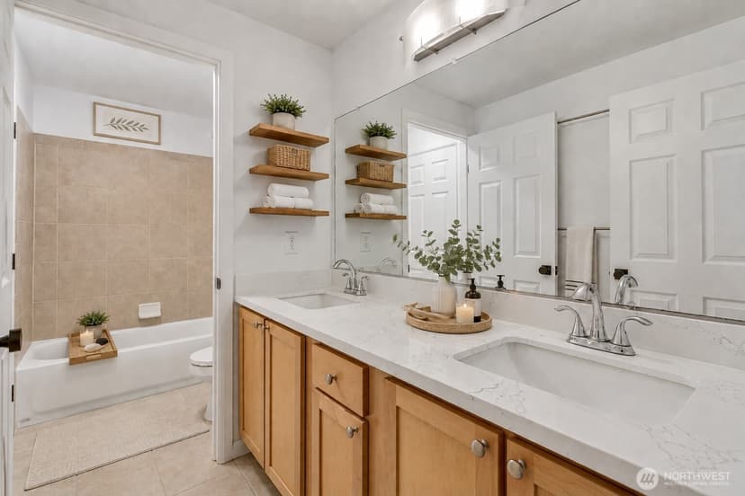 Property photo for 23906 12th Place S #301, Des Moines photo 16