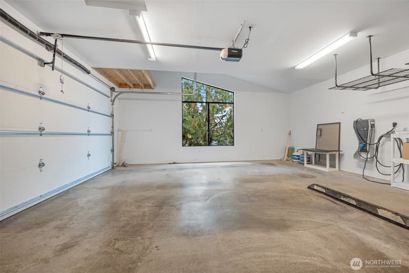 Property photo for 5121 NE 55th Street, Seattle photo 35
