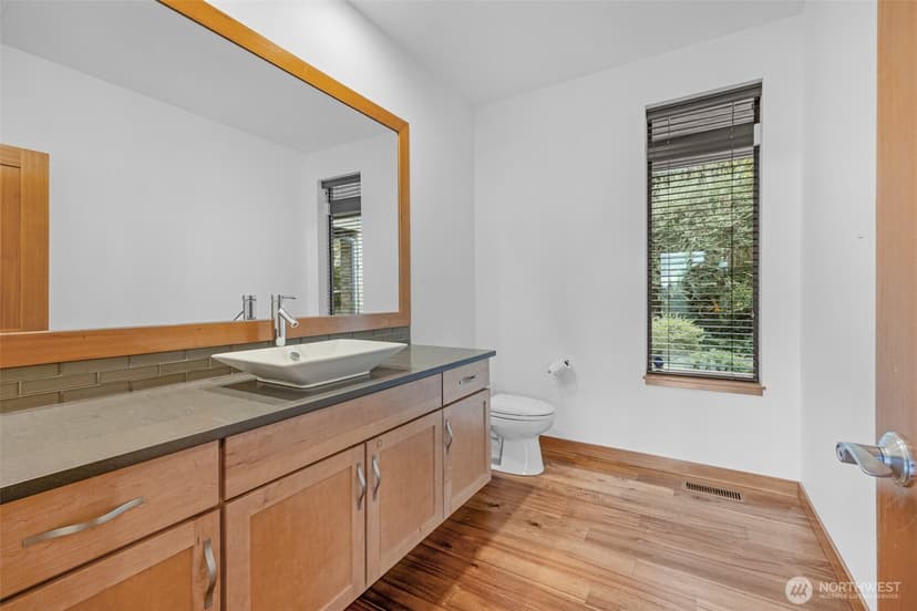 Property photo for 5121 NE 55th Street, Seattle photo 19
