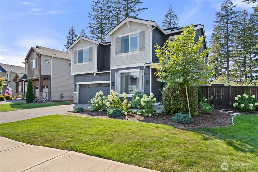 Property photo for 17614 Crossing Dr E, Puyallup photo 3