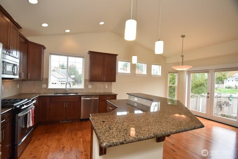 Property photo for 510 22nd Street, Snohomish photo 7