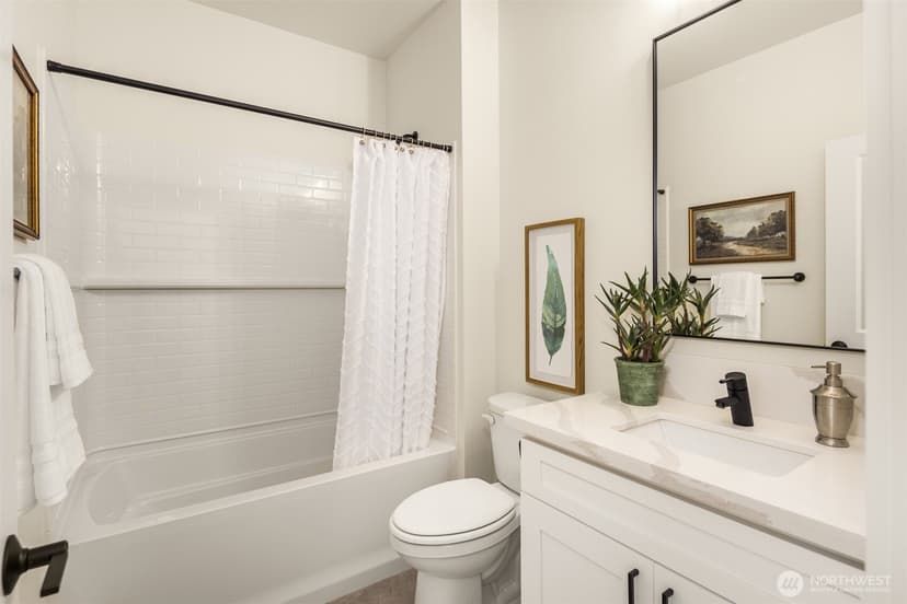 Property photo for 2402 Cleveland Avenue #C, Everett photo 8