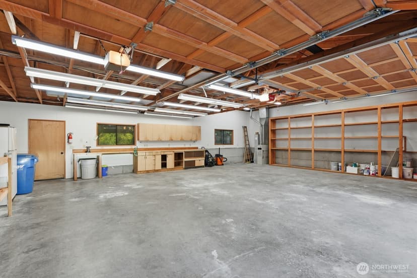 Property photo for 10020 178th Avenue SE, Renton photo 34