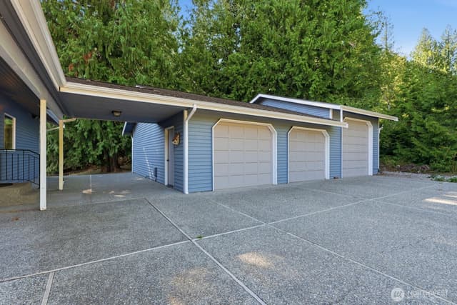 Property photo for 10020 178th Avenue SE, Renton photo 5