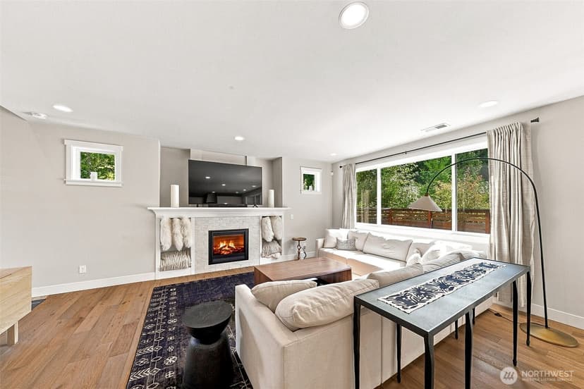 Property photo for 18630 Greenwood Place E, Bonney Lake photo 9