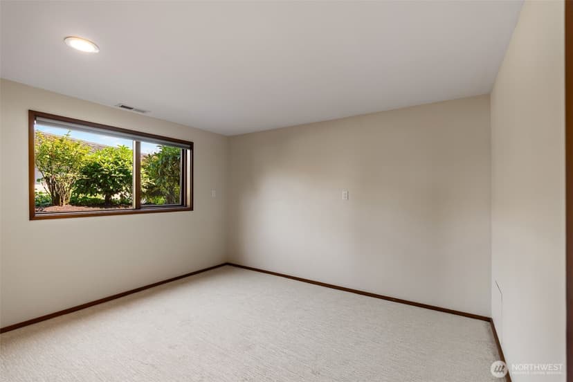 Property photo for 824 S Marine Hills Way, Federal Way photo 33