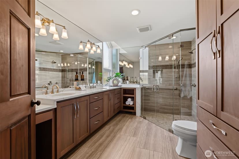 Property photo for 824 S Marine Hills Way, Federal Way photo 27