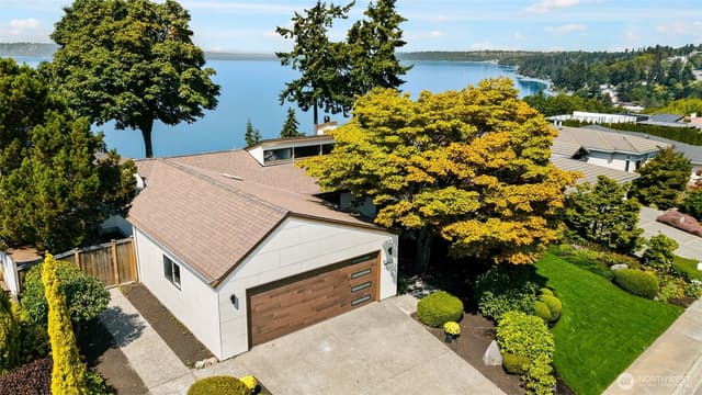 Property photo for 824 S Marine Hills Way, Federal Way