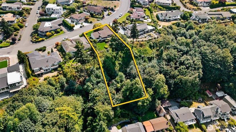 Property photo for 824 S Marine Hills Way, Federal Way photo 6