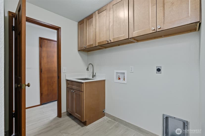 Property photo for 824 S Marine Hills Way, Federal Way photo 29
