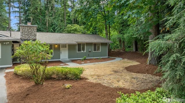 Property photo for 15515 184th Place NE, Woodinville photo 2