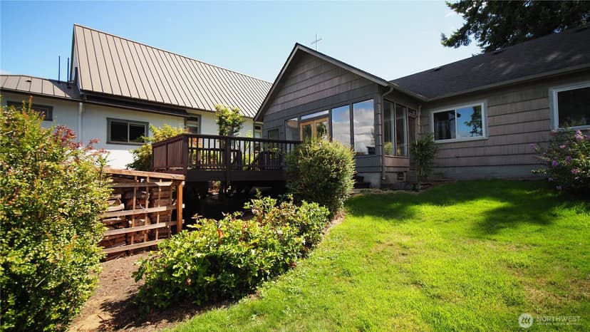 Property photo for 816 3rd Street, Mukilteo photo 39