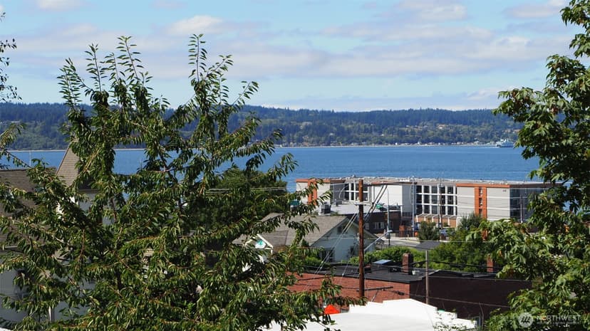 Property photo for 816 3rd Street, Mukilteo photo 27