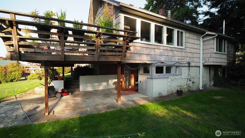 Property photo for 816 3rd Street, Mukilteo photo 20
