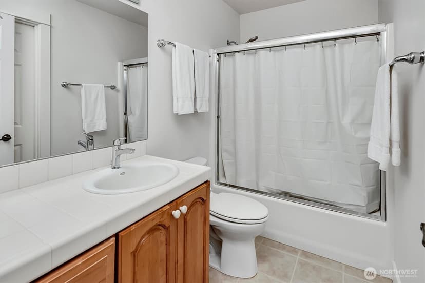 Property photo for 6477 Cultus Bay Road, Clinton photo 24