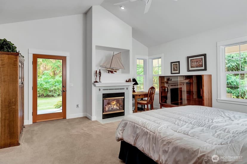 Property photo for 6477 Cultus Bay Road, Clinton photo 15