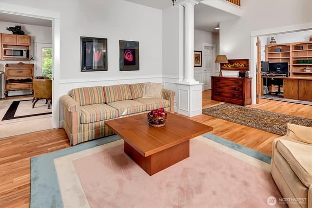 Property photo for 6477 Cultus Bay Road, Clinton photo 4