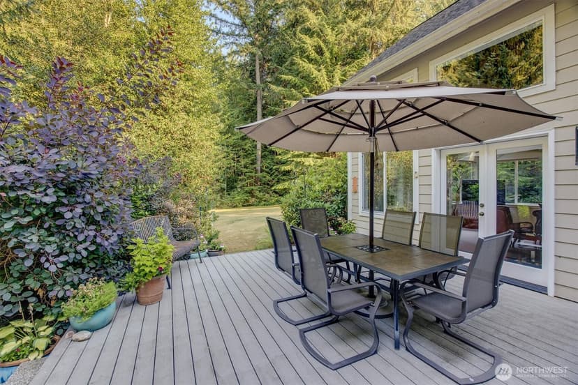 Property photo for 6477 Cultus Bay Road, Clinton photo 28