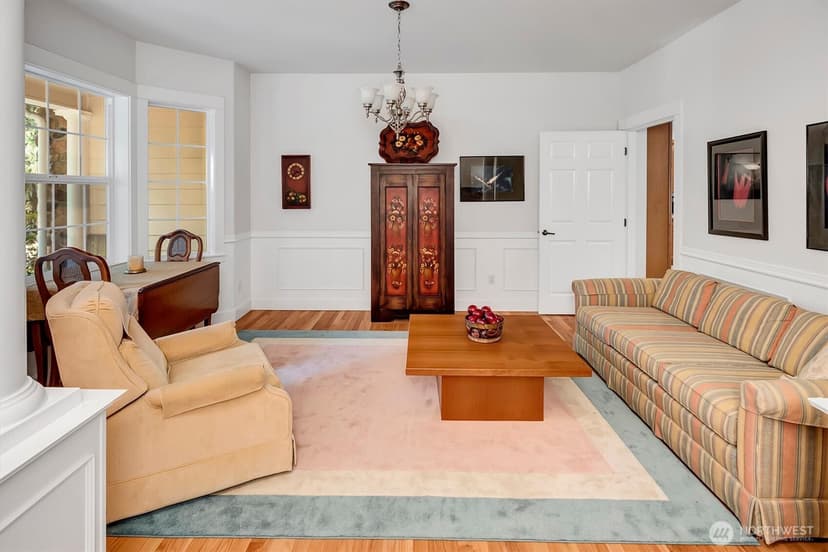 Property photo for 6477 Cultus Bay Road, Clinton photo 5