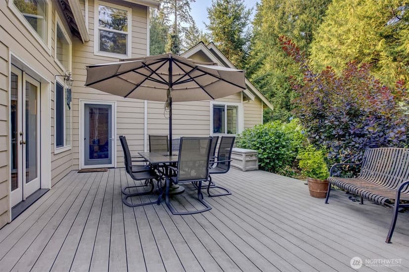 Property photo for 6477 Cultus Bay Road, Clinton photo 27