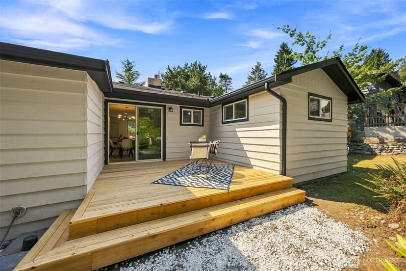 Property photo for 2538 NE 107th Street, Seattle photo 22