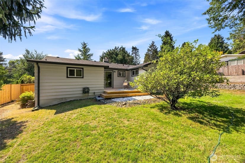 Property photo for 2538 NE 107th Street, Seattle photo 20