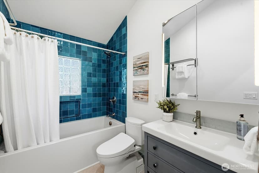 Property photo for 6741 9th Avenue NW, Seattle photo 12