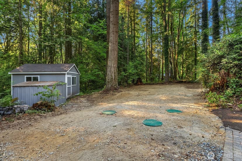 Property photo for 15053 253rd Avenue SE, Issaquah photo 32