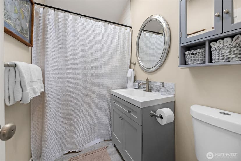 Property photo for 2430 Oakes Avenue, Everett photo 7