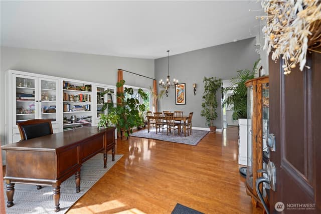 Property photo for 8630 74th Street NE, Marysville photo 3