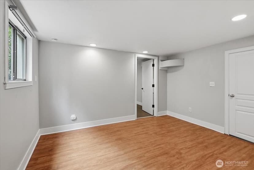 Property photo for 1828 NE Ravenna Boulevard, Seattle photo 31