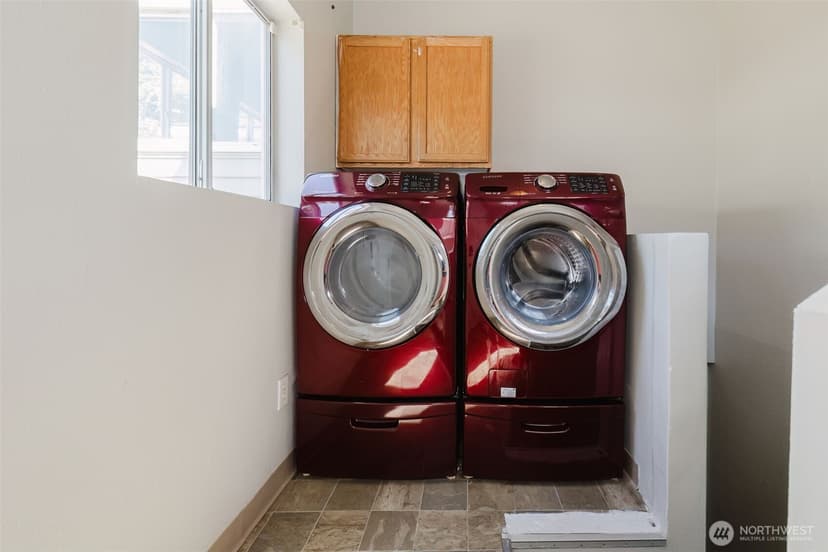 Property photo for 1141 West Avenue, Port Orchard photo 23