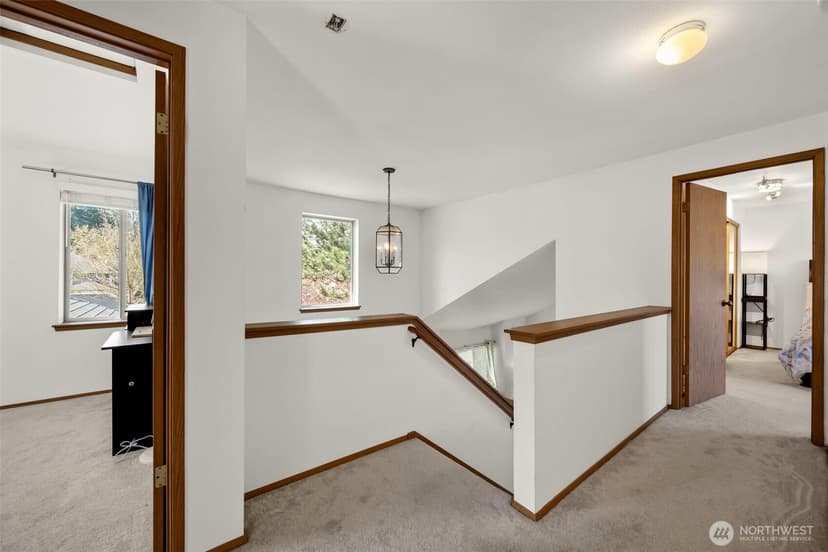 Property photo for 28046 121st Avenue SE, Kent photo 15