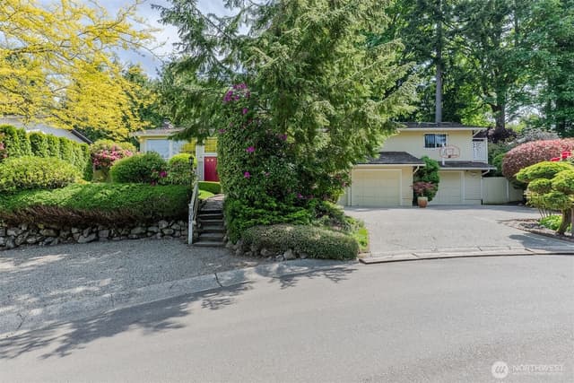 Property photo for 8017 47th Place W, Mukilteo photo 2