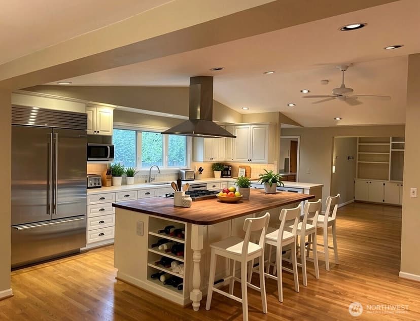Property photo for 1017 185th Avenue NE, Bellevue photo 2