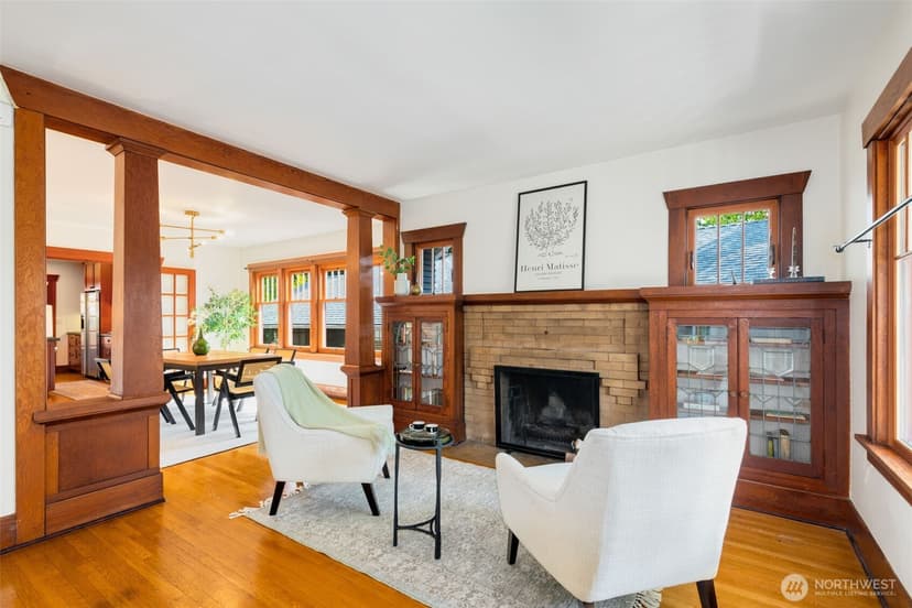Property photo for 3240 35th Avenue S, Seattle photo 6